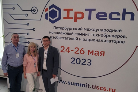 Герой рубрики #кадры_в_кадре — замдиректора ЦНТИ Татарстана Динара Хилалова